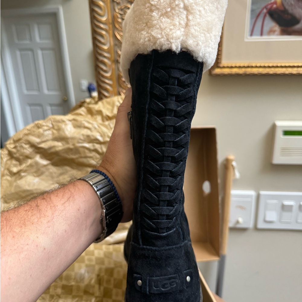 UGG boots NWT